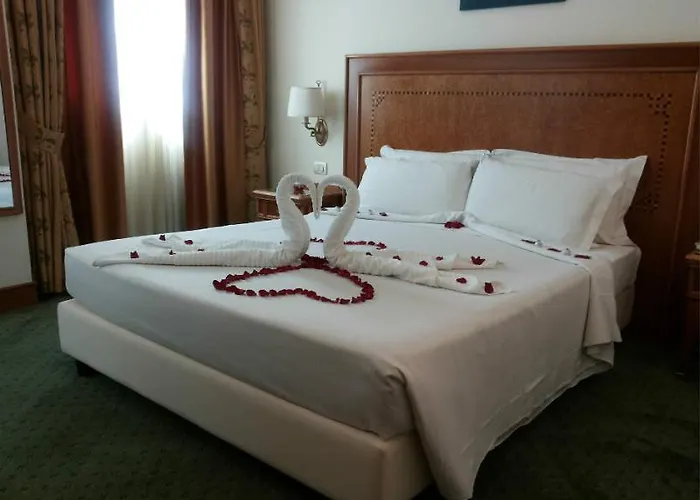 Hotel Sunrise 4*