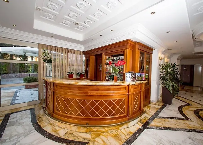 Hotel Sunrise 4*