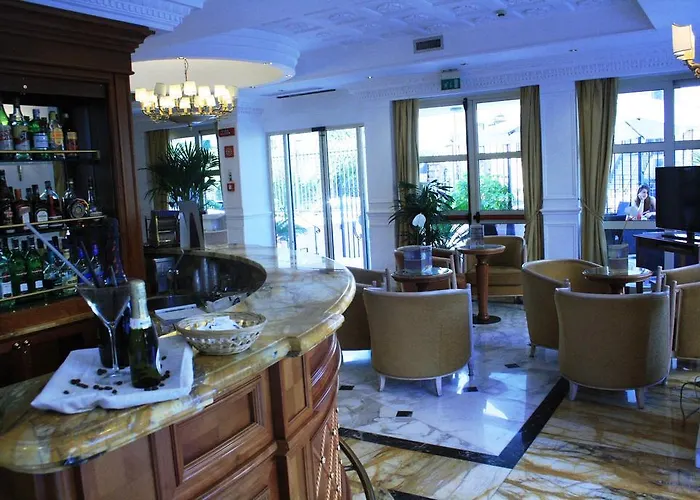 Sunrise Hotel